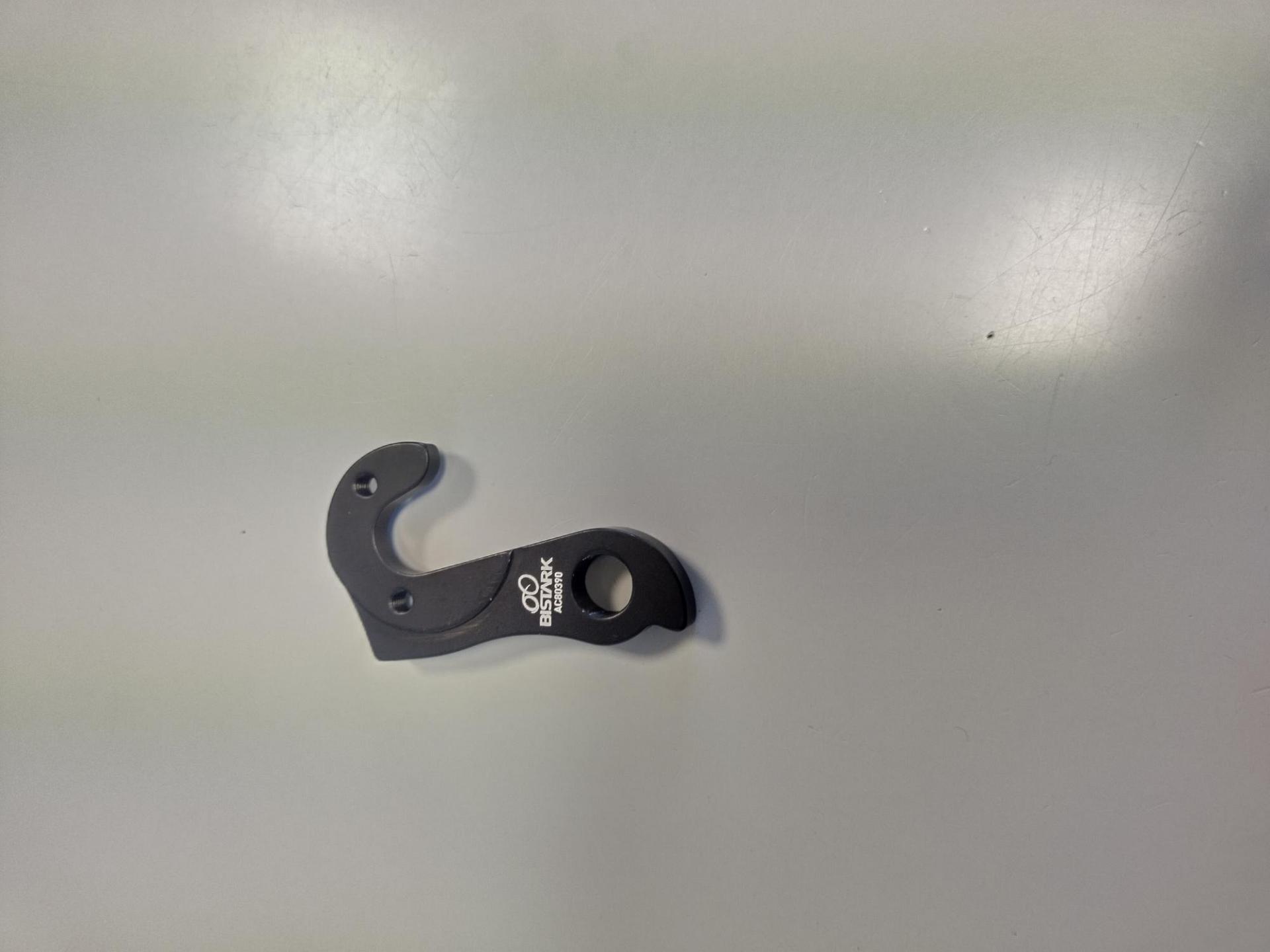 Pendina Codice: AC80390